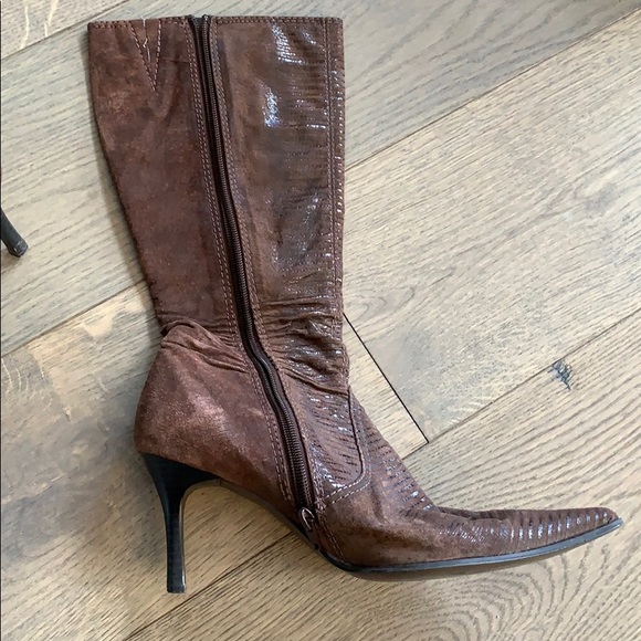 Brown Zara knee-high boots. - Picture 4 of 5